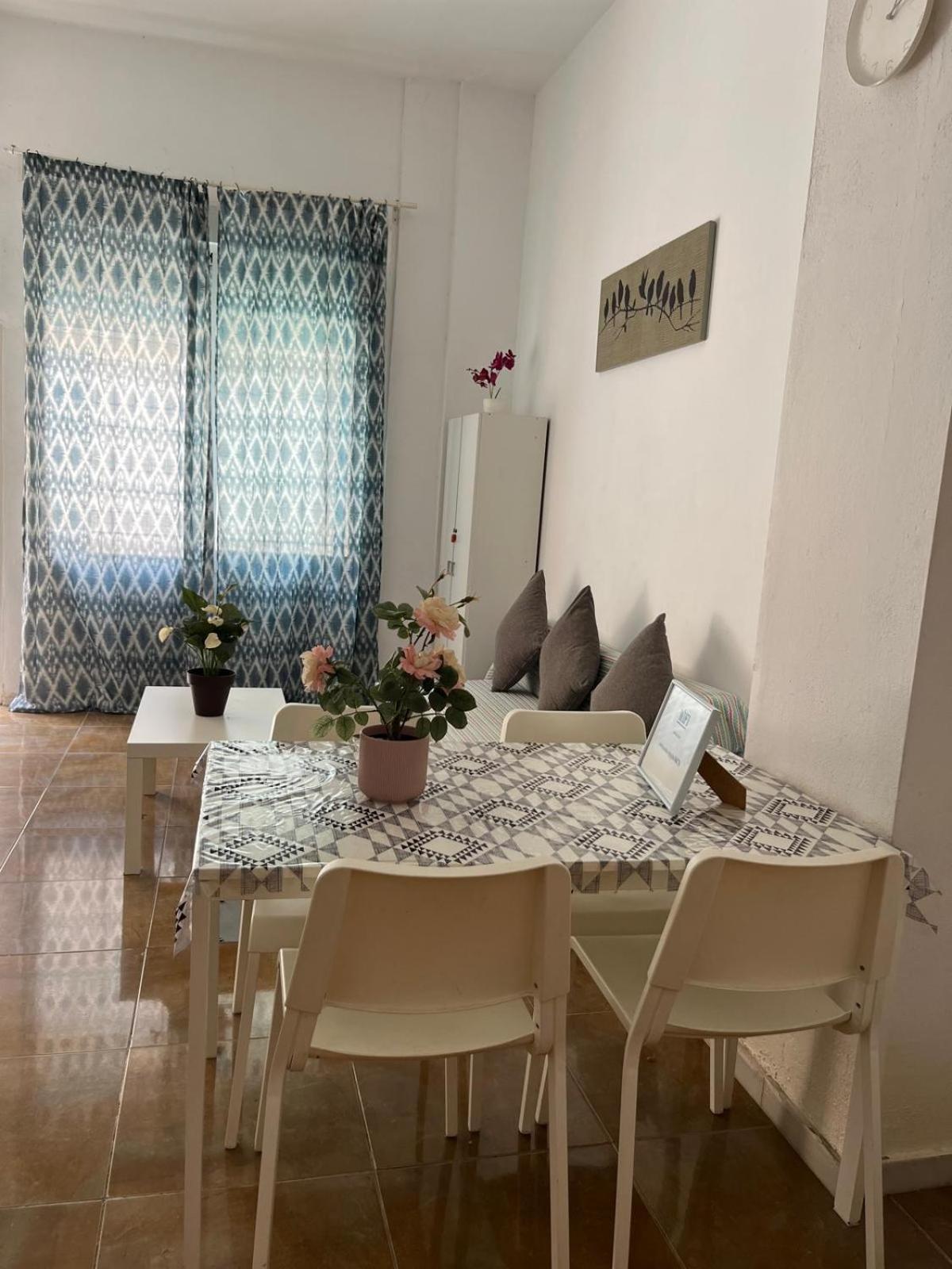 Becquer 2 Apartment Малага Екстериор снимка