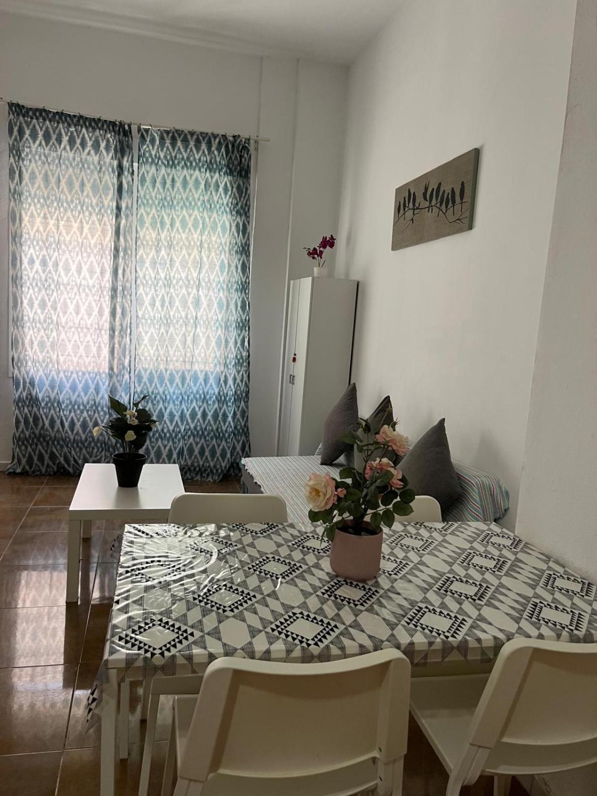 Becquer 2 Apartment Малага Екстериор снимка