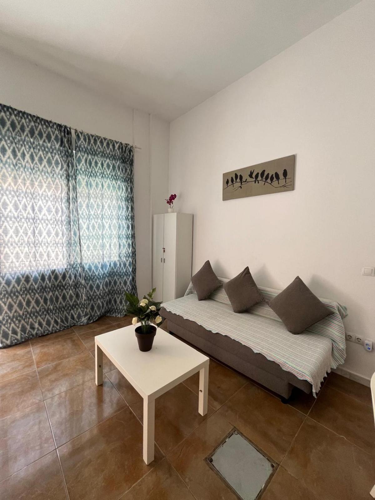 Becquer 2 Apartment Малага Екстериор снимка